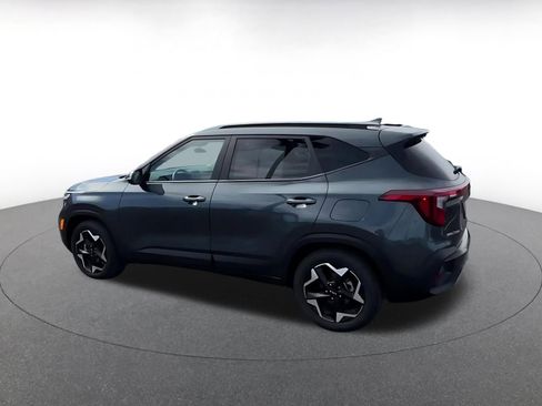 Used 2025 Kia Seltos S image 10