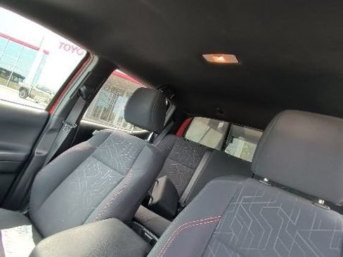 Used 2016 Toyota Tacoma TRD Off-Road w/ Towing Package AWD/4WD image 17