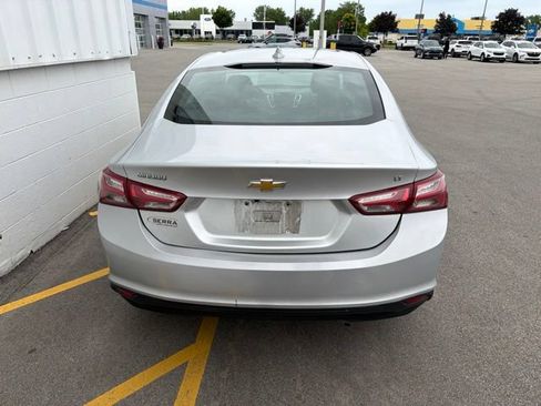 Used 2021 Chevrolet Malibu LT FWD image 6