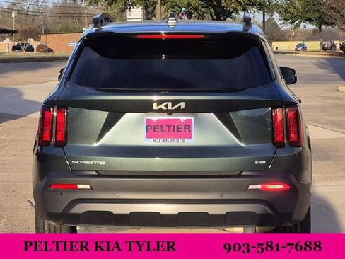 Certified 2023 Kia Sorento X-Line EX image 6