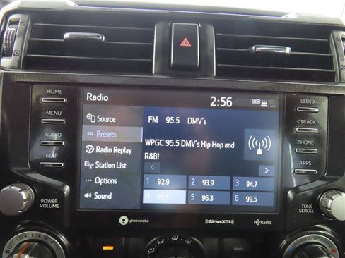 Used 2023 Toyota 4Runner TRD Off-Road Premium w/ Moonroof Package AWD/4WD image 24
