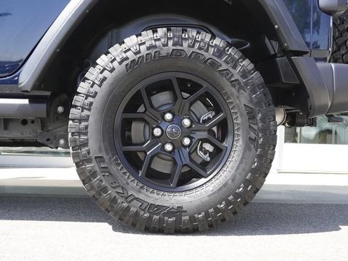 Used 2025 Jeep Wrangler Unlimited Sport AWD/4WD image 33