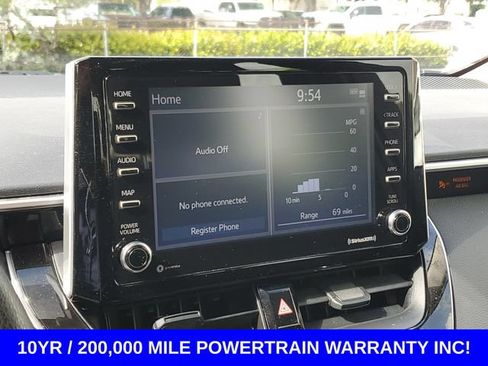 Used 2021 Toyota Corolla LE FWD image 18