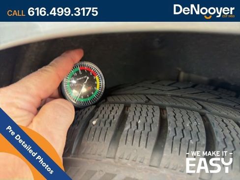 Used 2019 Chevrolet Impala LT w/ LT Leather Package FWD image 19