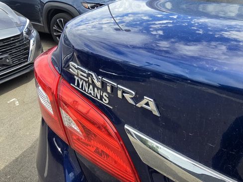 Used 2017 Nissan Sentra S FWD image 10