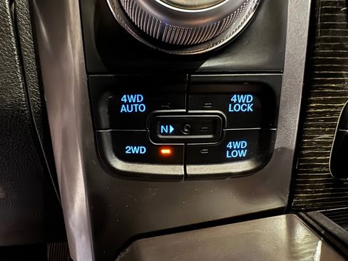 Used 2016 RAM 1500 Limited image 33