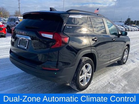 Certified 2022 GMC Terrain SLE w/ Driver Convenience Package image 5