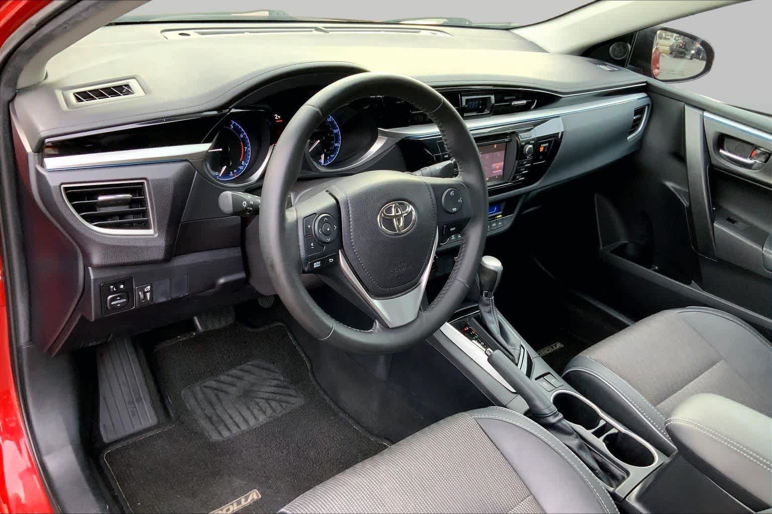 Used 2016 Toyota Corolla S w/ Driver Convenience Package FWD image 18