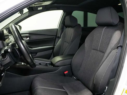 Used 2025 Honda Accord Sport image 13