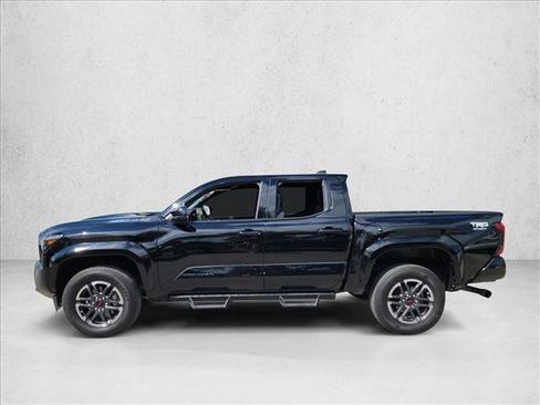 Used 2025 Toyota Tacoma TRD Sport RWD image 8