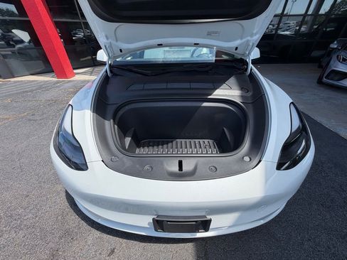 Used 2023 Tesla Model Y Long Range AWD/4WD image 9
