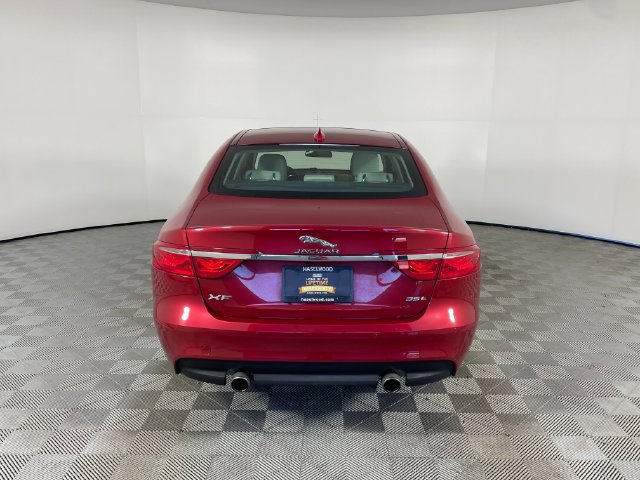 Used 2016 Jaguar XF Premium RWD image 24