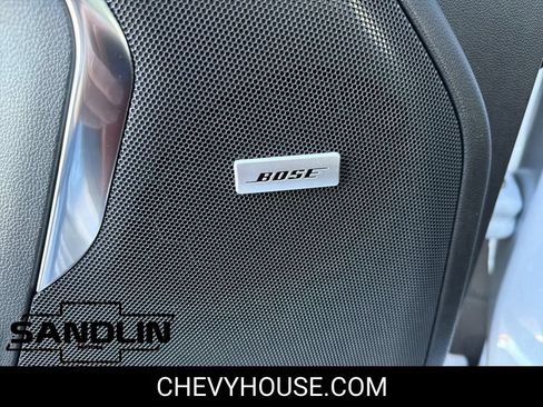 New 2026 Chevrolet Suburban Premier RWD image 24