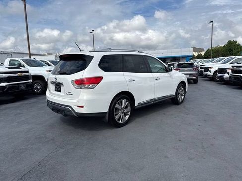Used 2013 Nissan Pathfinder Platinum w/ Platinum Premium Pkg AWD/4WD image 3