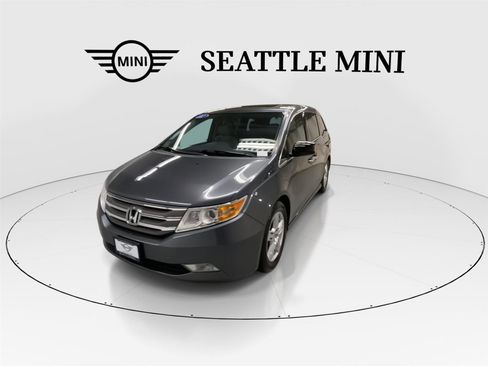 Used 2012 Honda Odyssey Touring image 4