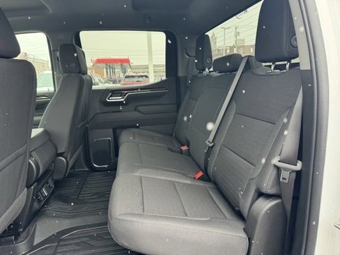 New 2026 GMC Sierra 1500 SLE w/ X31 Off-Road Package image 10