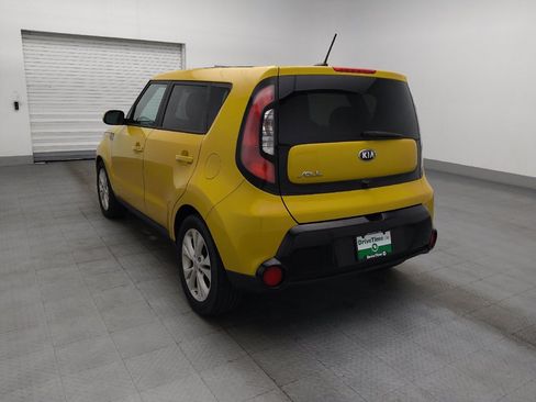 Used 2016 Kia Soul + FWD image 5