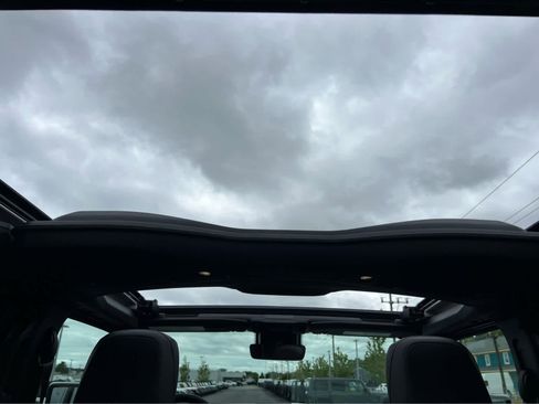 New 2025 Jeep Wrangler Unlimited Rubicon 392 image 13