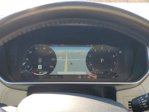 Used 2019 Land Rover Range Rover Sport HSE image 19