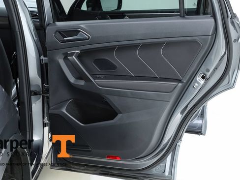 Used 2024 Volkswagen Tiguan SEL R-Line AWD/4WD image 31