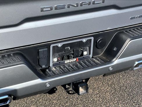Used 2024 GMC Sierra 1500 Denali w/ Technology Package AWD/4WD image 31