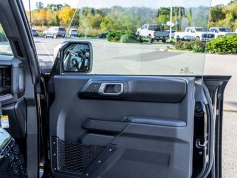 New 2025 Ford Bronco Badlands image 22