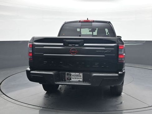 New 2026 Nissan Frontier PRO-4X w/ Pro-4x Convenience Package image 6