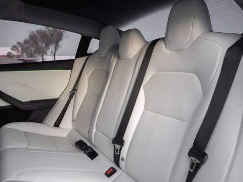 Used 2024 Tesla Model 3 Performance AWD/4WD image 7