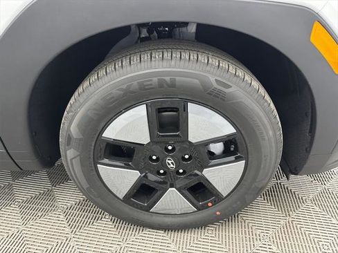 New 2026 Hyundai Santa Fe SE image 12