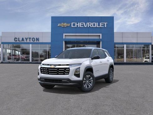 New 2026 Chevrolet Equinox LT w/ Convenience Package II FWD image 29