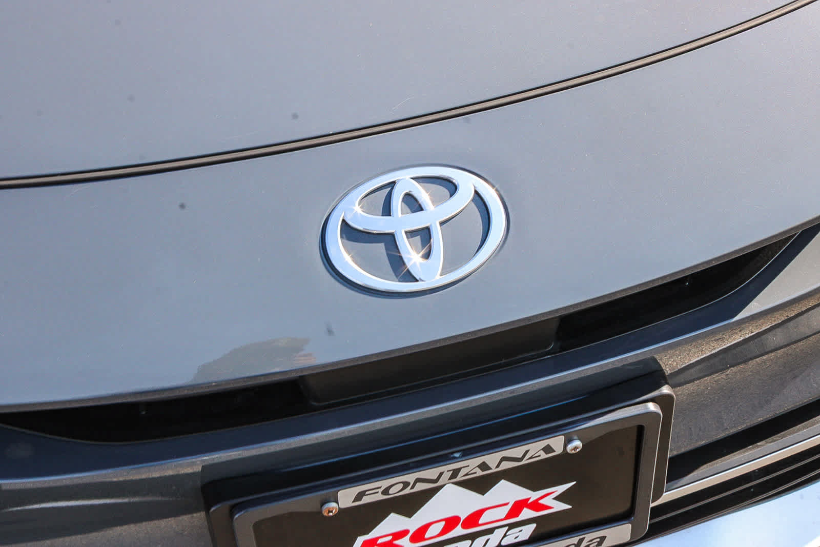 Used 2024 Toyota Prius Prime FWD image 8