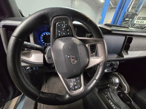 Used 2021 Ford Bronco Outer Banks w/ Sasquatch Package image 13