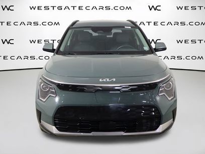 Certified 2023 Kia Niro Wind