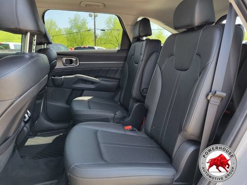 Used 2023 Kia Sorento SX FWD image 17