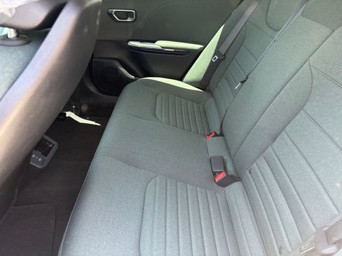 Used 2025 Kia K4 EX FWD image 12