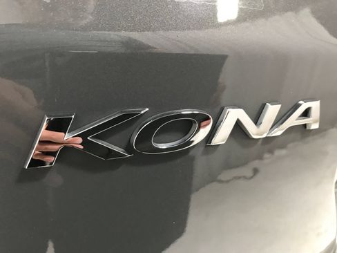 Used 2021 Hyundai Kona Night FWD image 9