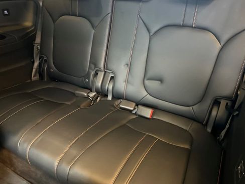 Certified 2023 Honda Pilot TrailSport image 17