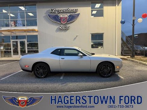 Used 2021 Dodge Challenger SXT w/ Plus Package image 1