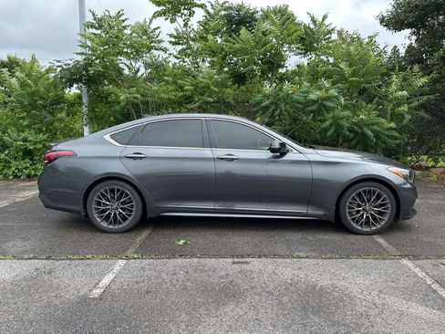 Used 2020 Genesis G80 3.3T Sport RWD image 2