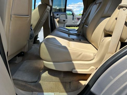 Used 2007 Chevrolet Tahoe LTZ w/ LTZ Preferred Equipment Group AWD/4WD image 26