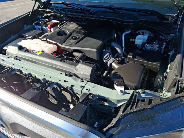 Certified 2025 Toyota Tundra Limited AWD/4WD image 27