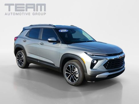 New 2026 Chevrolet TrailBlazer LT w/ Driver Confidence Package image 1
