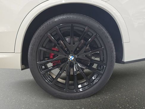 Used 2024 BMW X5 sDrive40i w/ Executive Package RWD image 32
