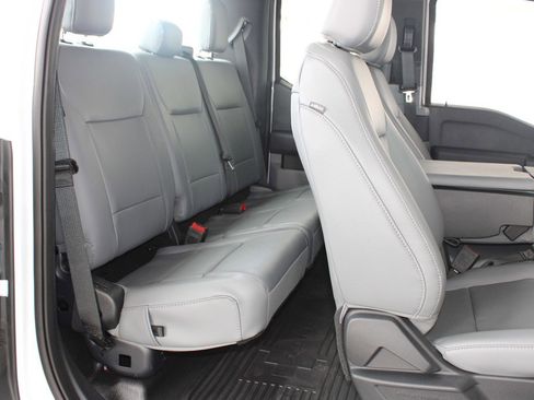 Used 2025 Ford F250 XL image 15