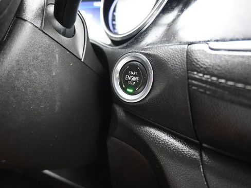 Used 2021 Buick Encore GX Select w/ Sport Touring Package FWD image 23
