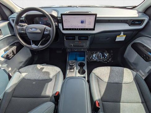 New 2025 Ford Maverick XLT w/ XLT Luxury Package image 13