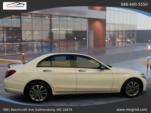 Used 2017 Mercedes-Benz C 300 4MATIC Sedan image 6