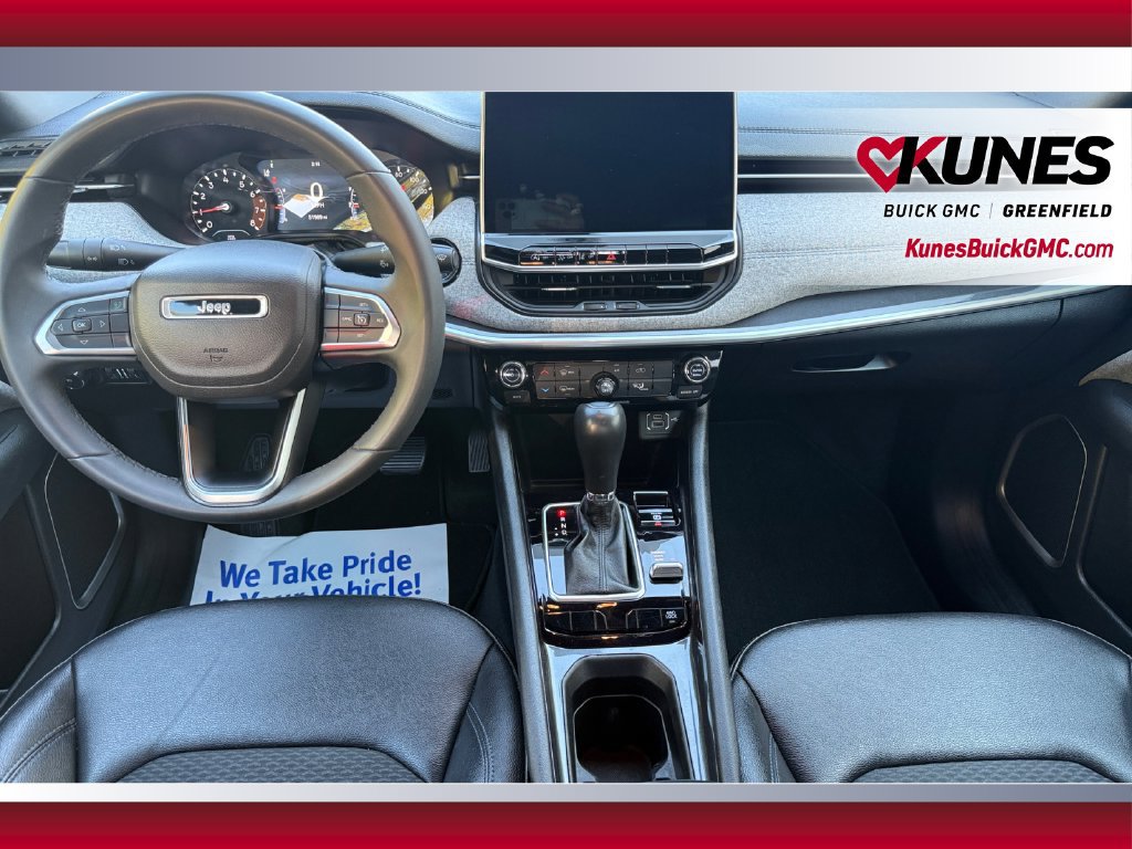 Used 2024 Jeep Compass Latitude AWD/4WD image 23