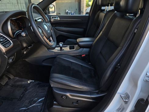 Used 2015 Jeep Grand Cherokee Altitude image 17