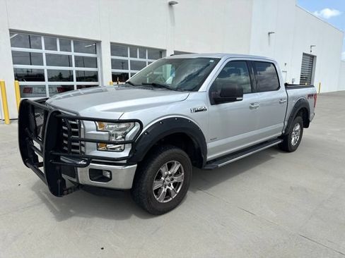 Used 2016 Ford F150 XLT w/ Equipment Group 302A Luxury AWD/4WD image 7